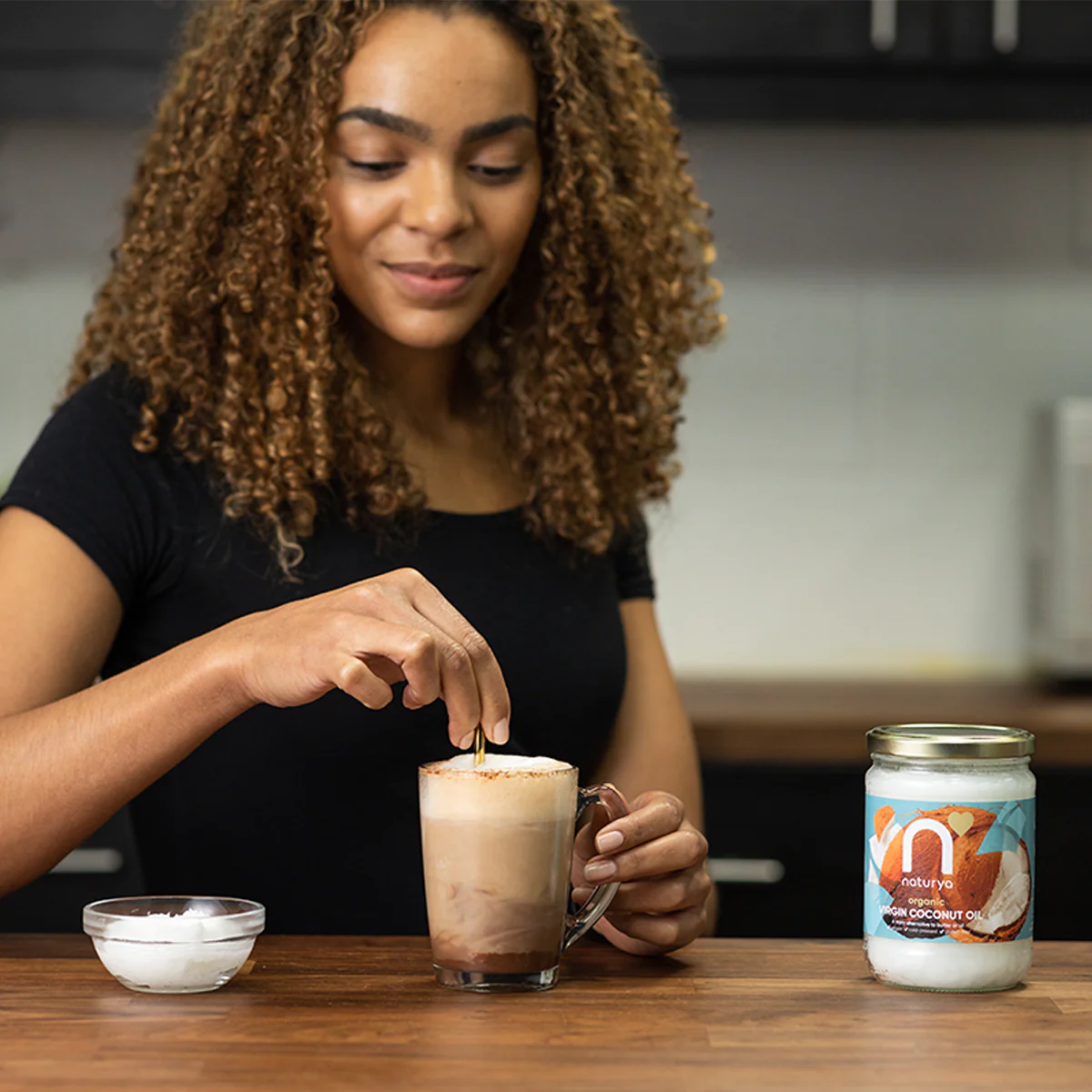 Organický Kokosový Olej Extra Panenský - Za Studena Lisovaný, Veganský, Bez Lepku z Srí Lanky - 500ml