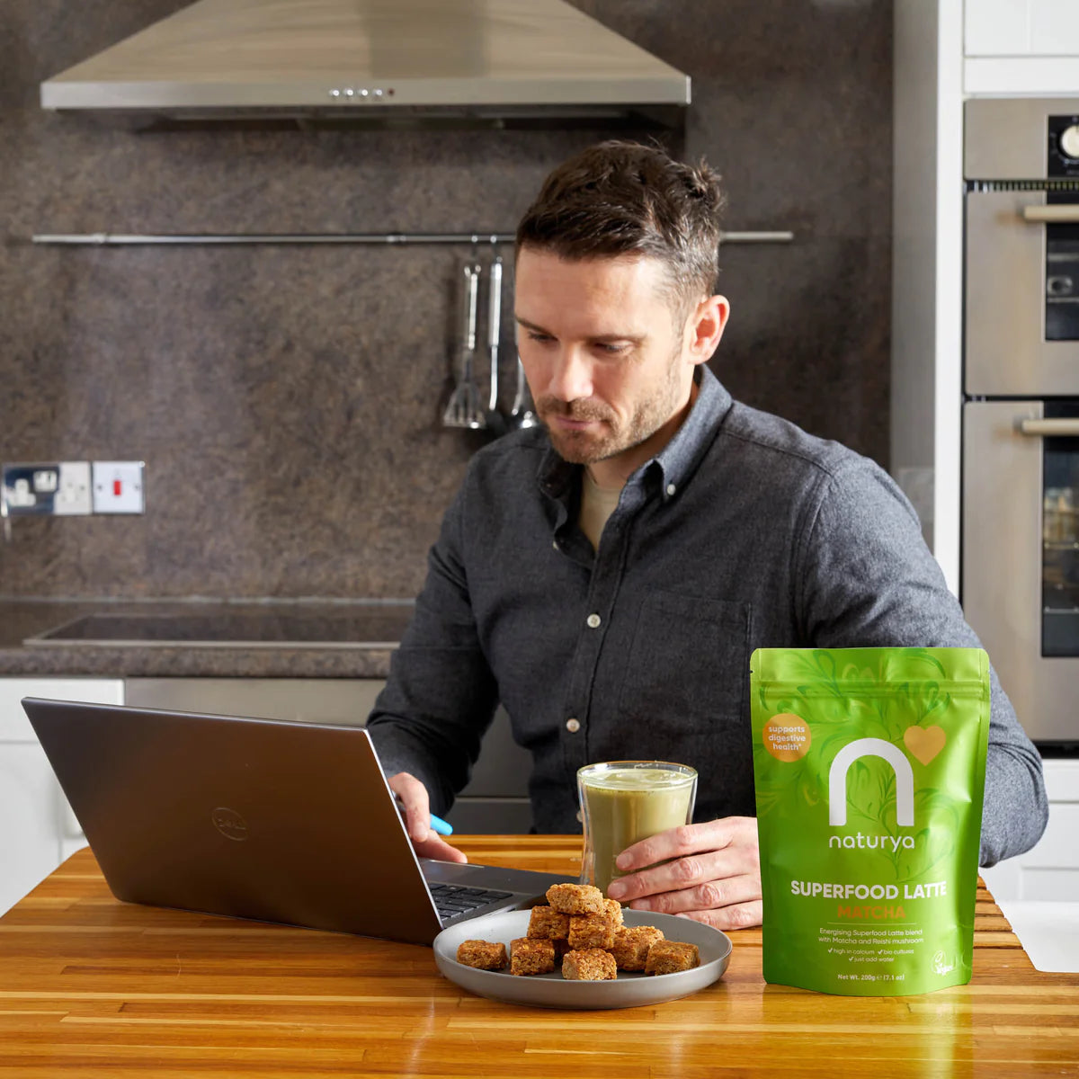 Bio Matcha Latte s Reishi a Kokosovým Mlékem - 200g